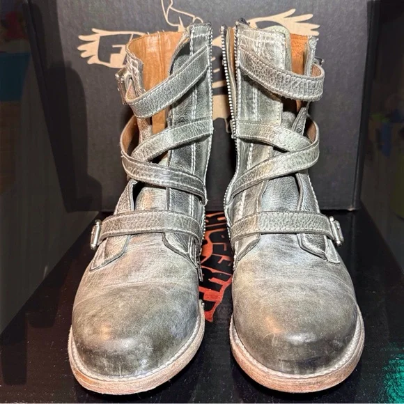 Freebird by Steven Raine Ankle Boots size 9 - Picture 2 of 12